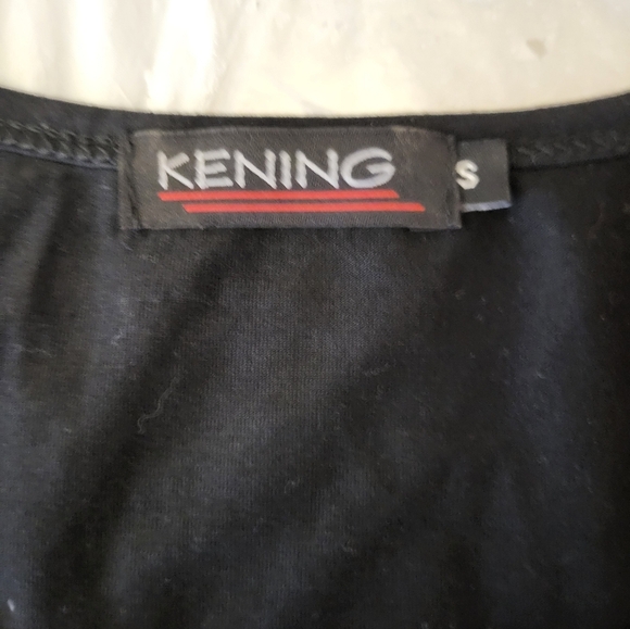 NWOT Chic Black Lace Overlay Women's Top, Size Small - Picture 4 of 5